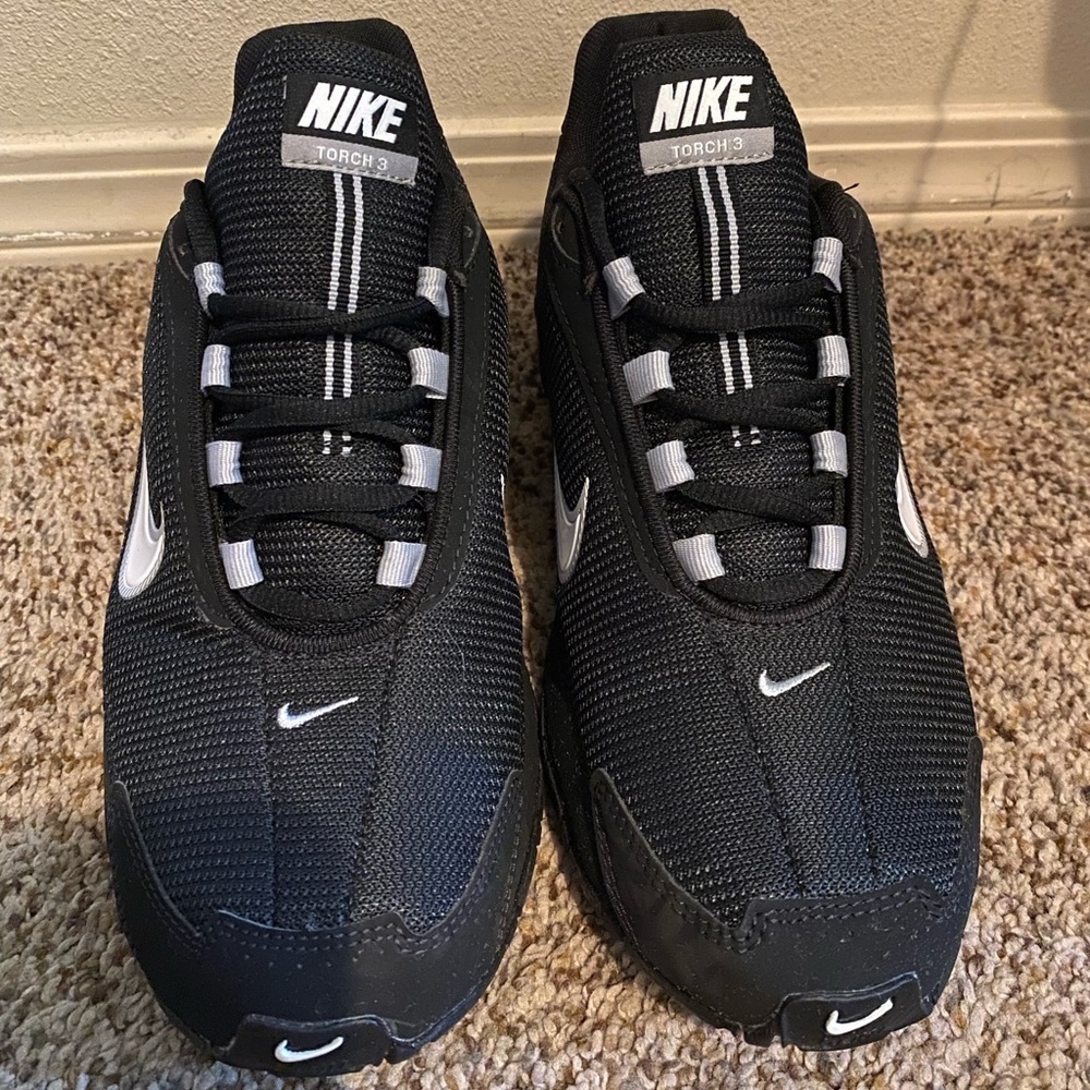 Nike air max torch 3 running shoe
